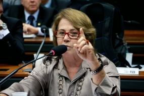 Senadora Nilda defende maior presença feminina na política em evento do Ministério Público