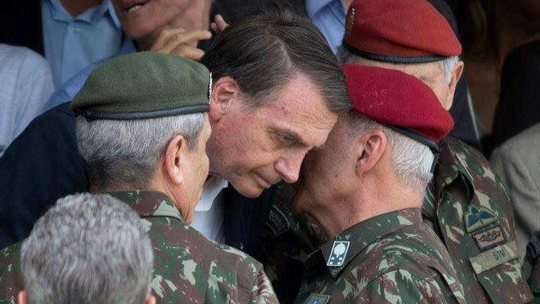 O desgoverno da era Bolsonaro não é tudo. Perigoso é o projeto com contornos de totalitarismo que vem sendo tentado