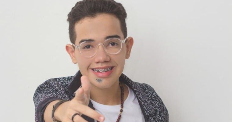 Cantor paraibano Roberto Anselmo lança clipe da música “Cinema de amor”