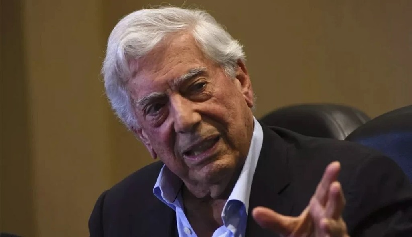 Escritor Vargas Llosa, que diz preferir Bolsonaro a Lula, apoiou a extrema-direita no Chile e no Peru
